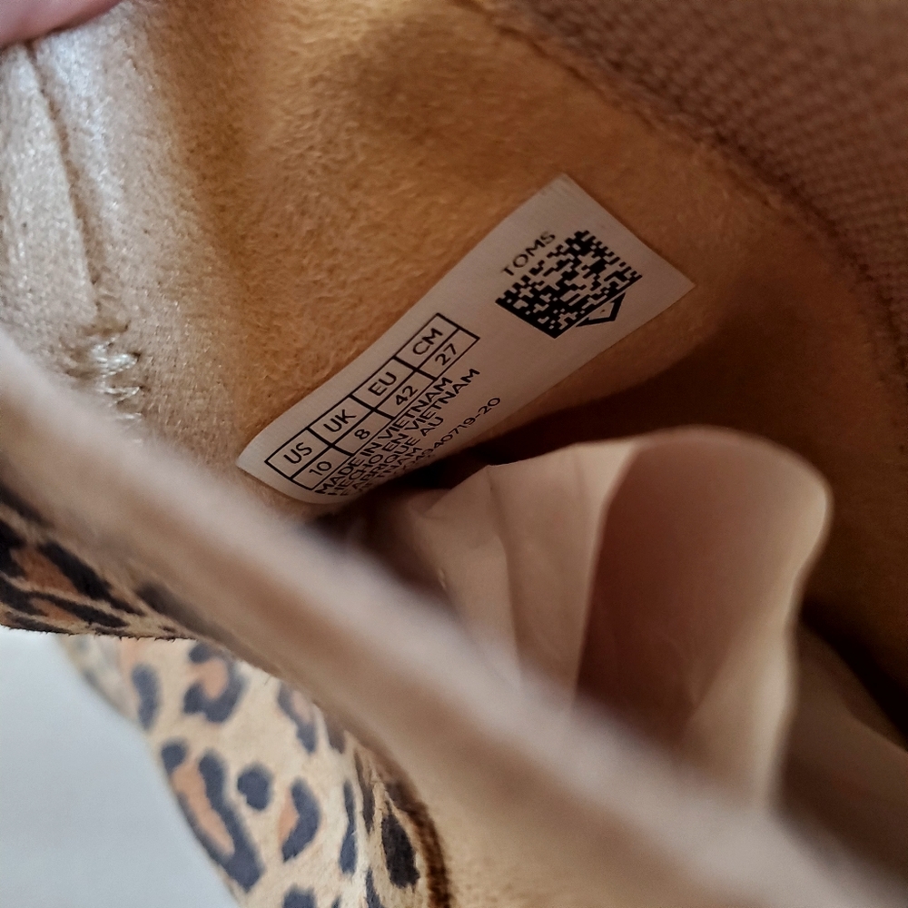 TOMS Women's Kelsey suede wedge ankle booties in a leopard print Size 10 - Picture 6 of 7